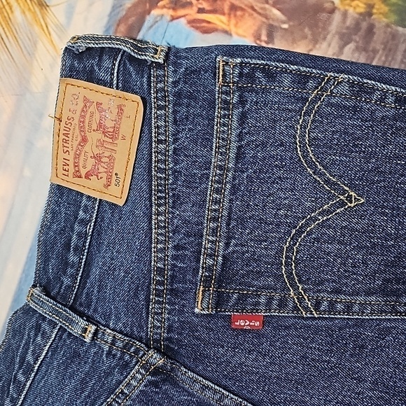 Levi's 501 4 Button Fray Hem Shorts Size 25 - Picture 5 of 5